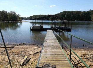 125 Lavonia Beach Dr, Lavonia, GA 30553
