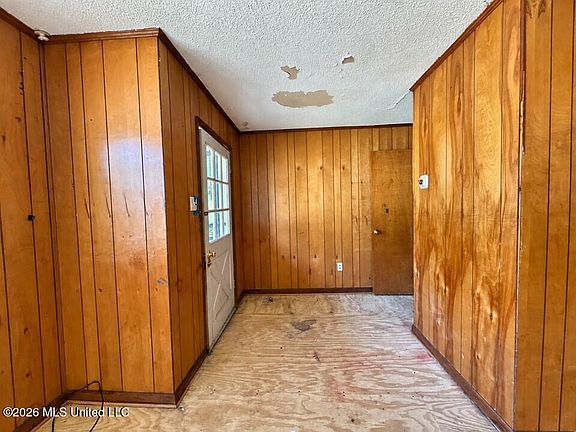 5th image of 1114 Johnson Ave