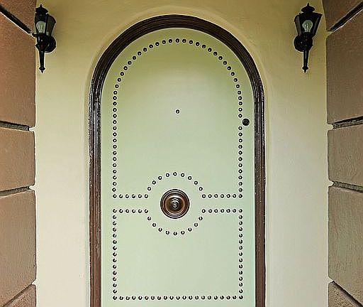 3rd image of 500 N Cahuenga Blvd