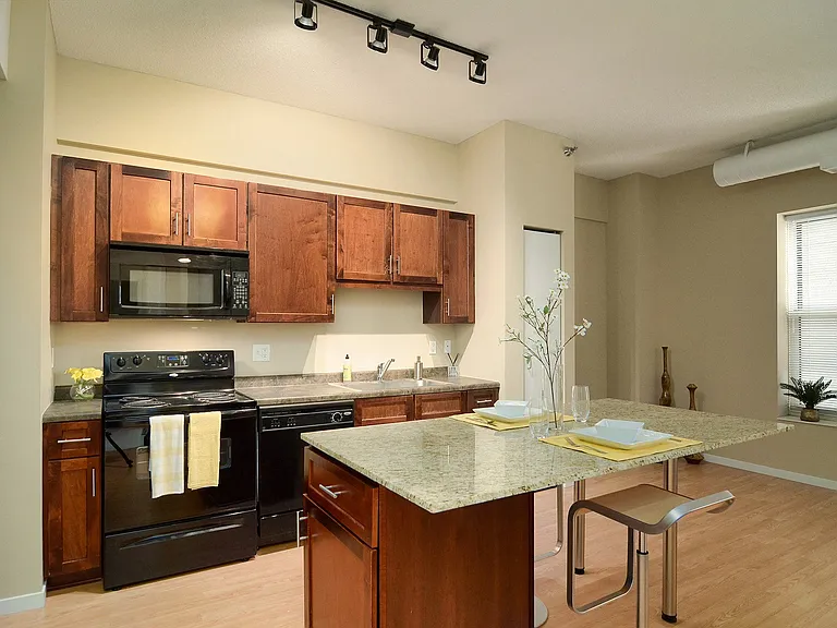 Eitel Apartments — Photo 13
