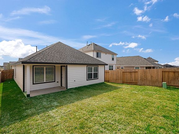 5th image of 3053 Wood Lily Dr