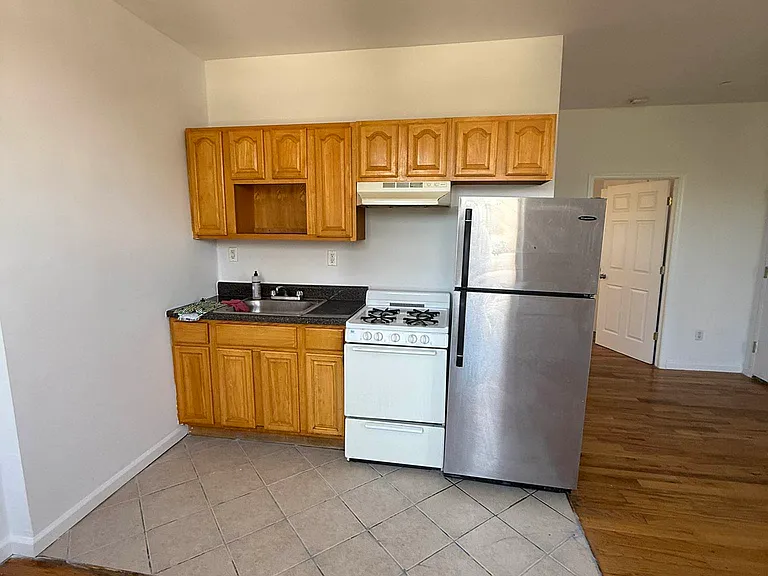 2110 Fulton St #3A — Photo 7