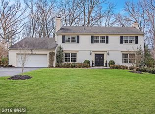 7425 Arrowood Rd, Bethesda, MD 20817