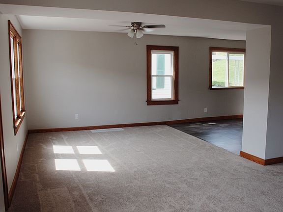 Open floor plan layout