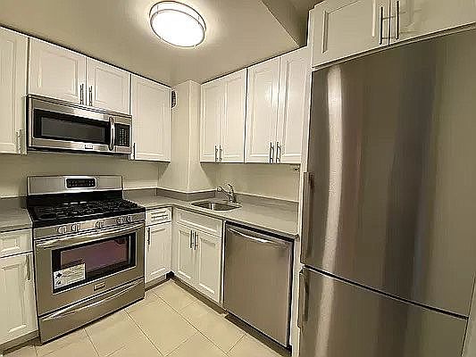 1st image of 305 E 86th St #15BE