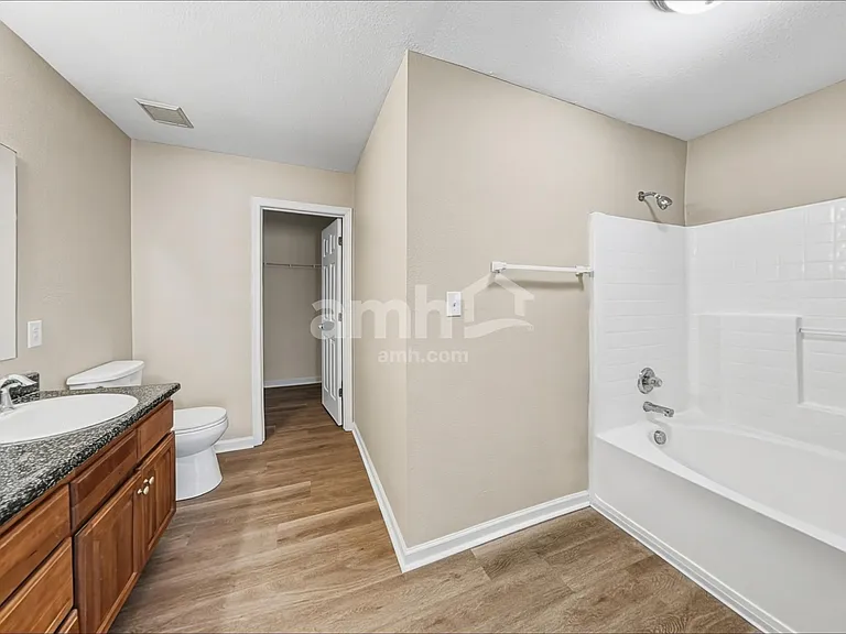 214 Allen Ln — Photo 10