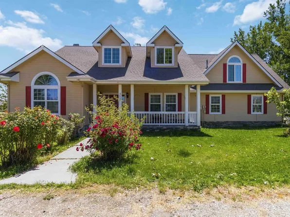 3007 Four Bits Ln, Emmett, ID 83617