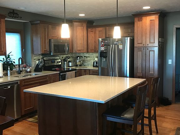 2nd image of 9430 Berg Dr