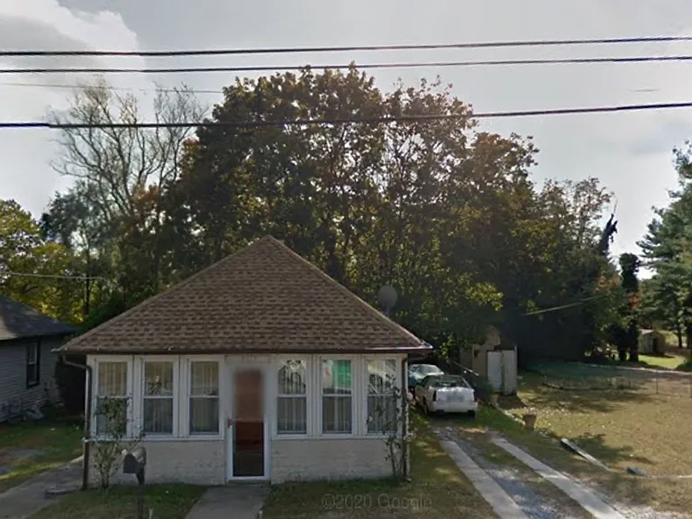 1152 Berkley Rd — Photo 1