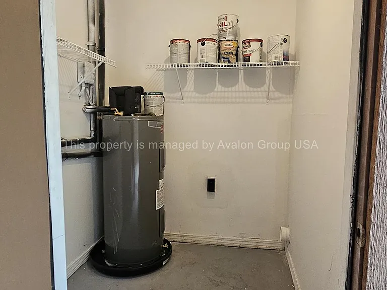 7626 Melissa Ct N — Photo 29
