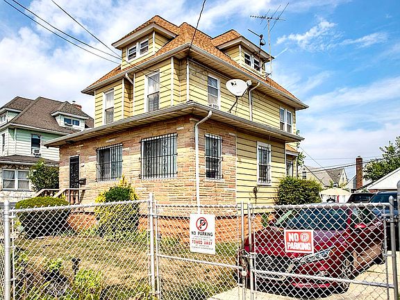 3rd image of 126-27-147 Th St