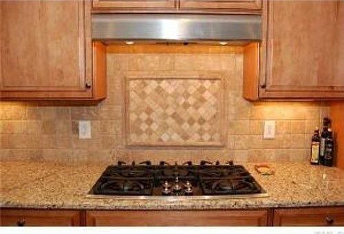 custom backsplash