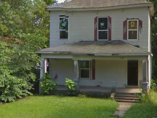 1106 E Division St, Springfield, MO 65803