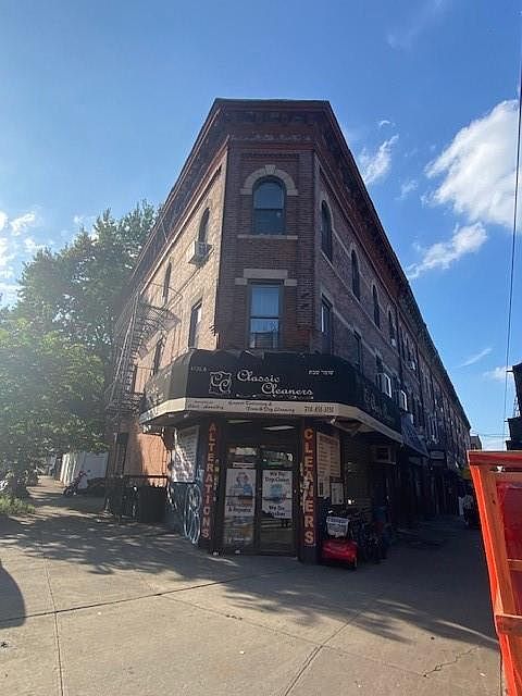 2nd image of 4726 New Utrecht Ave