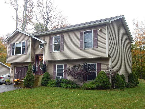 3rd image of 1285 Cambell Way