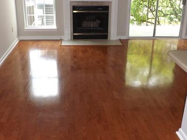 609 Granville Ct