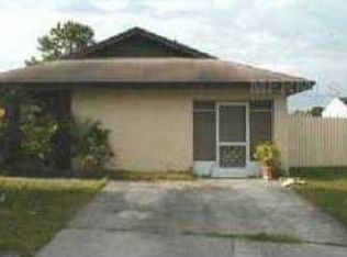 10818 Fairfield Village Dr, Tampa, FL 33624