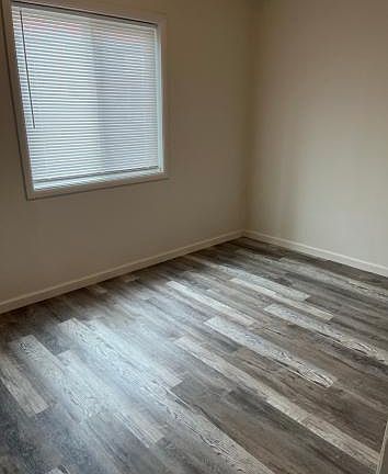 5th image of 504 Pacific Ave S APT 101