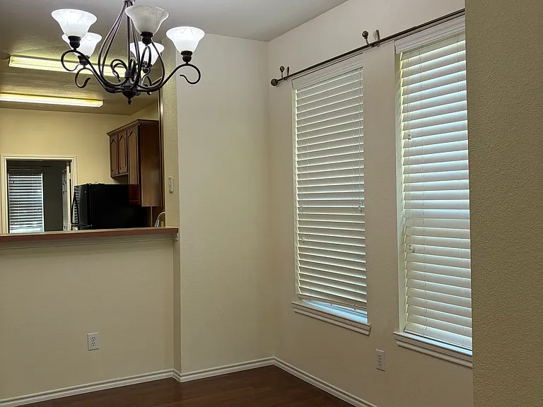 2929 Muirfield Dr — Photo 9
