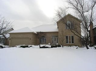 511 Ford Ln, Bartlett, IL