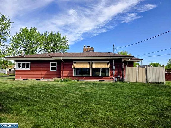 4th image of 302 N Inner Dr