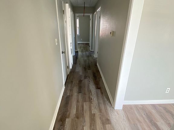 5th image of 621 Lafayette Dr