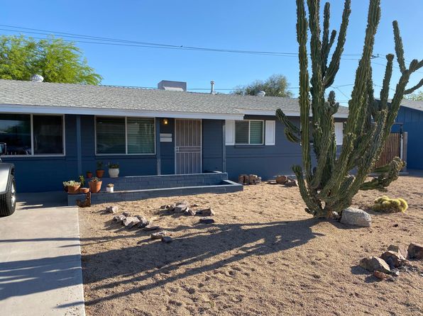 702 E Vista Del Cerro Dr