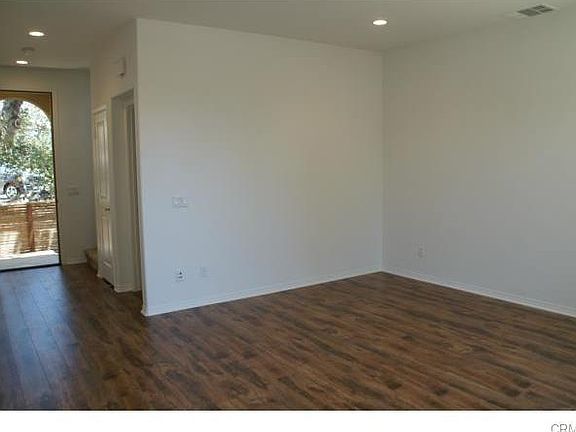 3rd image of 1913 Canopy Ln