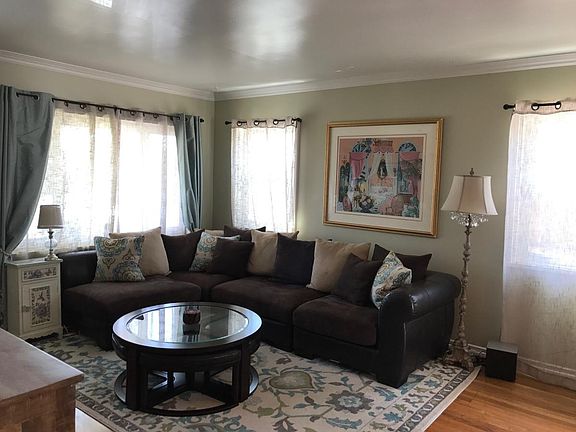 3rd image of 5007 W 134th Pl