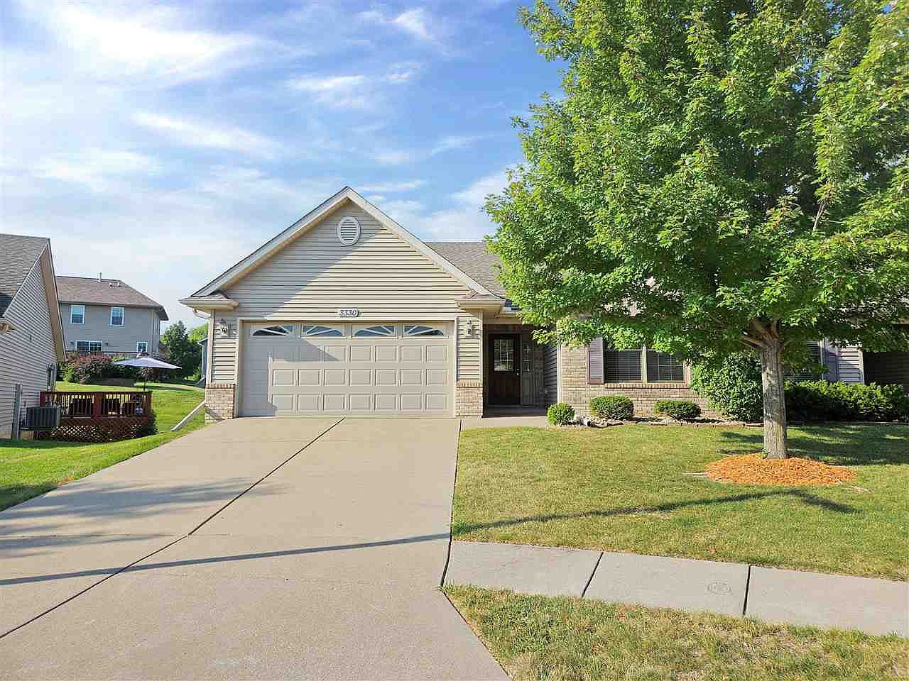 3330 Anastasia Pl, Muscatine, IA 52761 MLS 202304854 Zillow