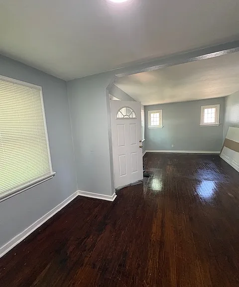 450 S Dade Ave — Photo 5