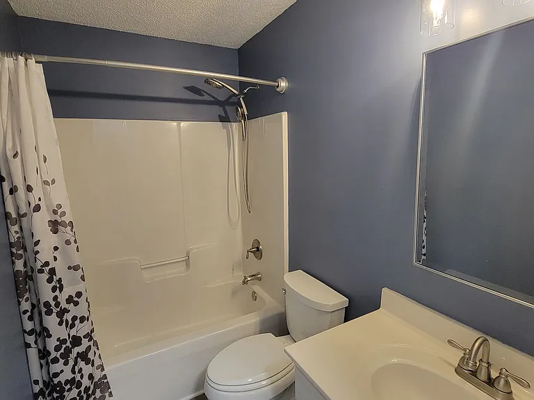 6107 Colchester Ln — Photo 19