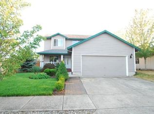 10746 SE Knapp Cir, Portland, OR 97266