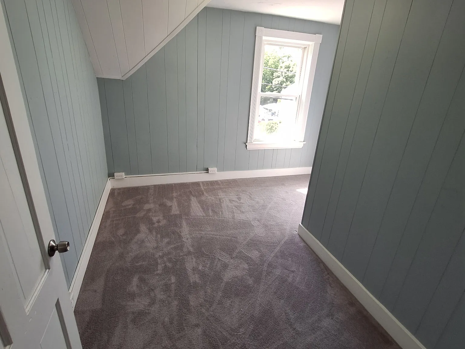 926 Hill St — Photo 3