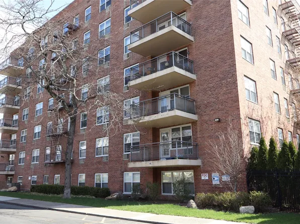 30 S Cole Ave #LD, Spring Valley, NY 10977
