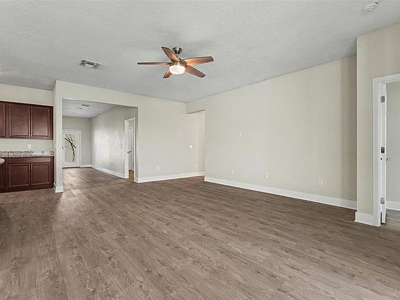 5th image of 13805 TONYA ANNE DRIVE