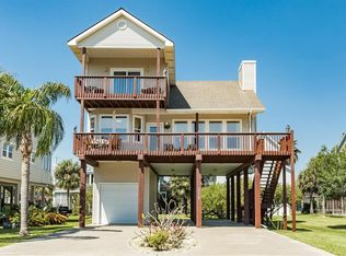 13826 San Domingo Dr, Galveston, TX 77554