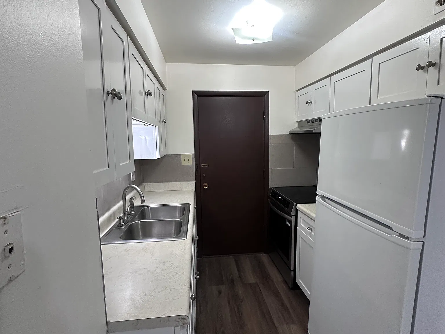 2 bed, 724 sqft, $1,400 — Photo 4