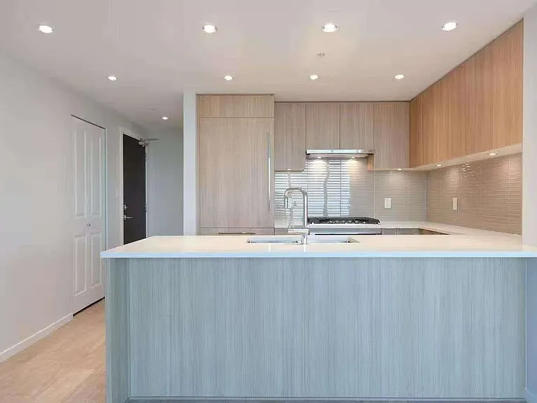 6638 Dunblane Ave #24F — Photo 4