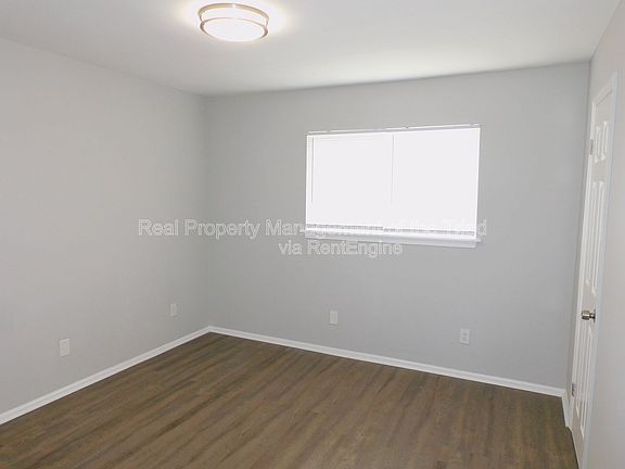 5th image of 4216 Parker St APT C