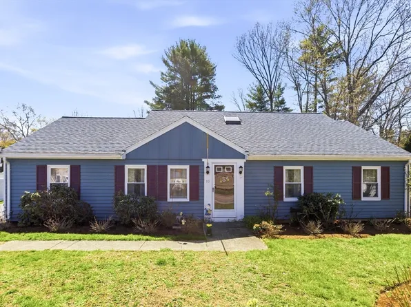 10 Cedarcrest Rd, Canton, MA 02021
