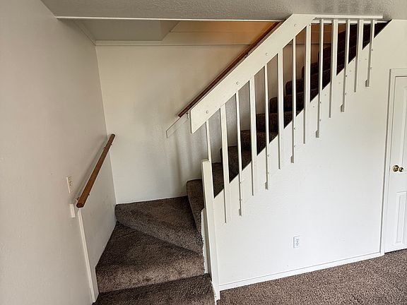 4th image of 719 E Sherman Ave APT 3