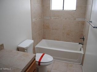 5820 S Log Hill Pl, Tucson, AZ 85746