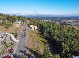 6 Solana Pkwy, Sequim, WA 98382