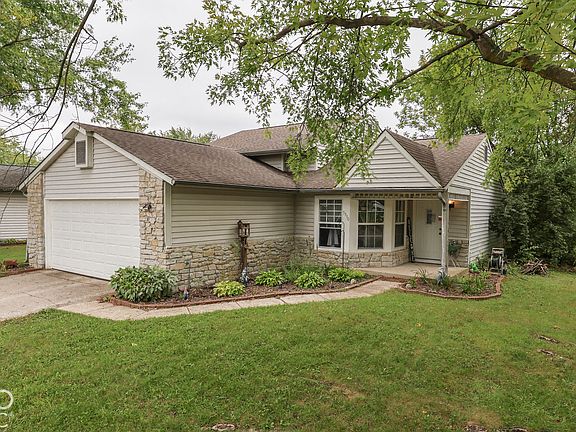 2nd image of 5930 Timber Lake Way