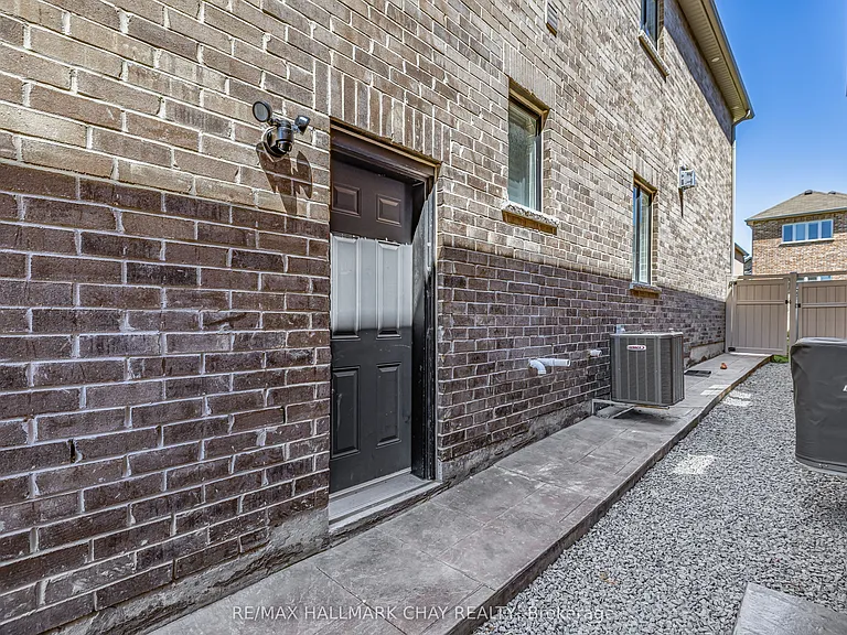 23 Tyndall Dr #BASEMENT — Photo 3