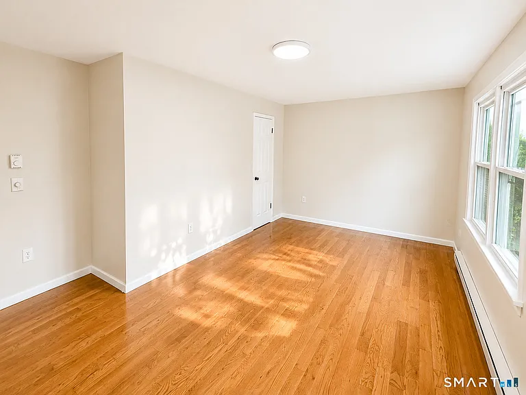 56 Doman Dr — Photo 10
