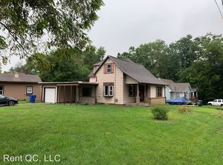 1944 11th Avenue B, Moline, IL 61265