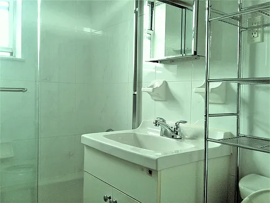 Rented by Voro New York | media 4