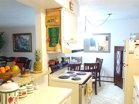 4th image of 1340 9th Ave S APT 112